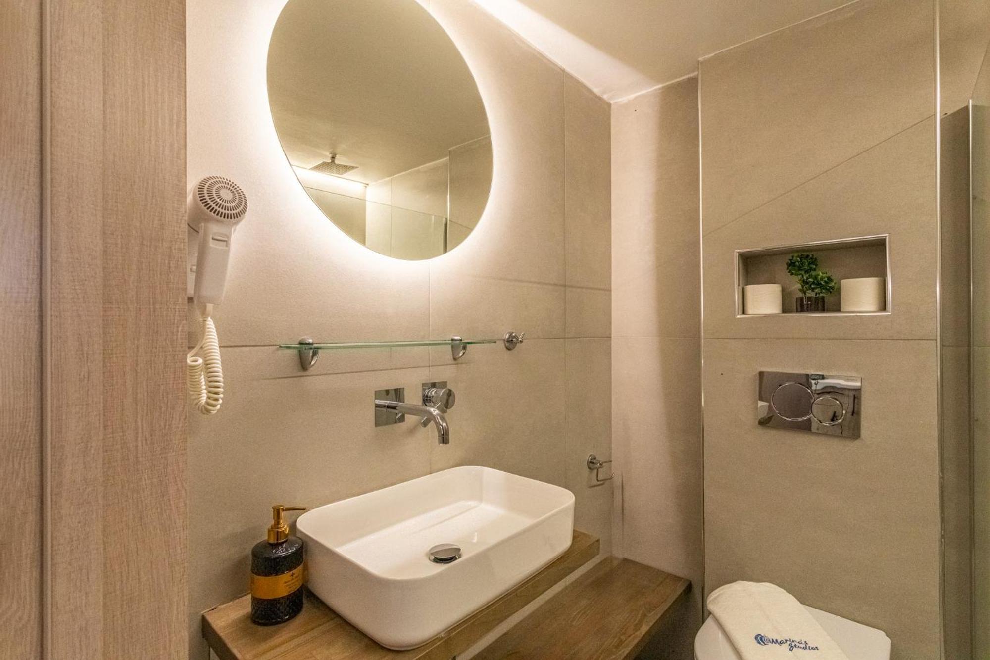 Marina Aparthotel Kardamyli Exterior photo